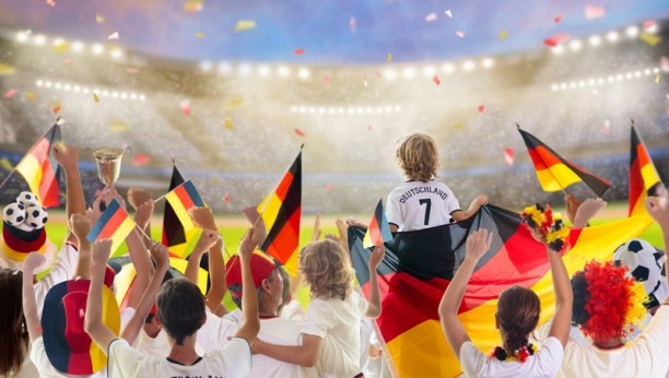 14 de junio - Día 2: Múnich - Fiesta de bienvenida y 1er partido, Alemania contra Escocia, 21:00